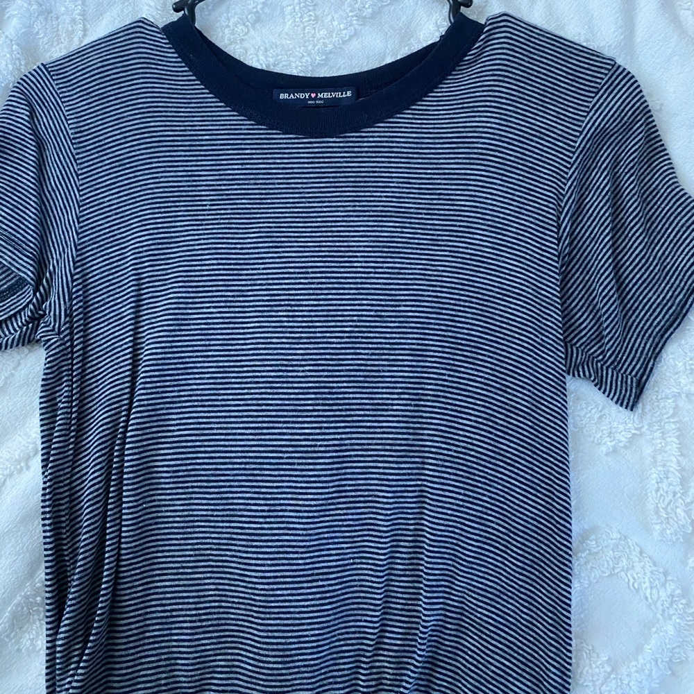 Brandy Melville top
